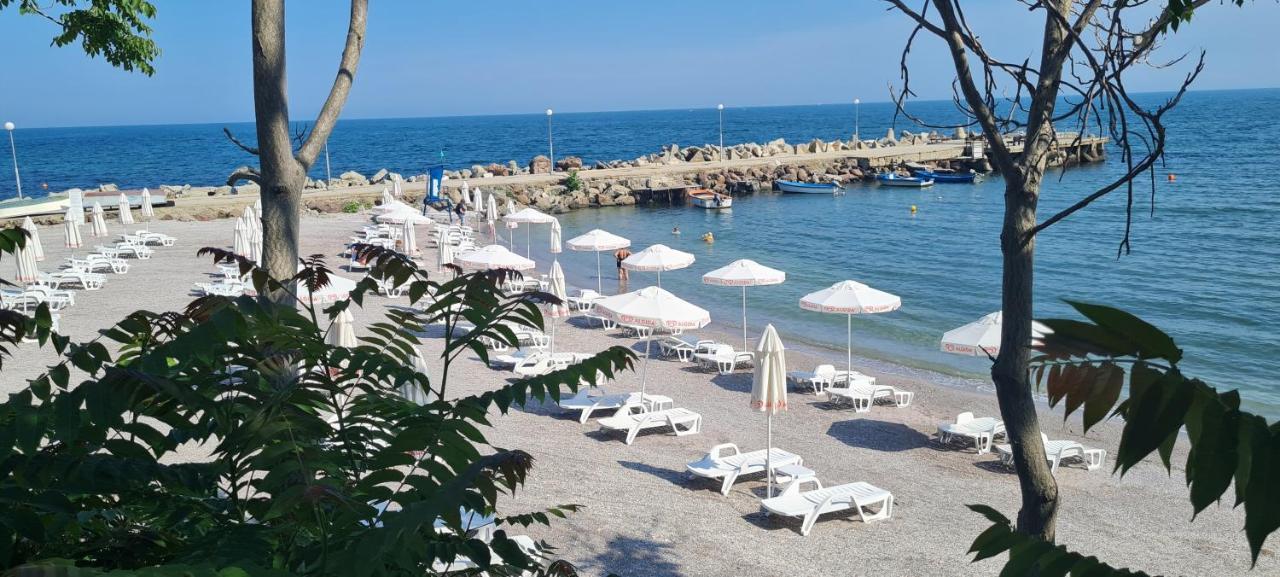 Kirios Hotel 네세부르 외부 사진
